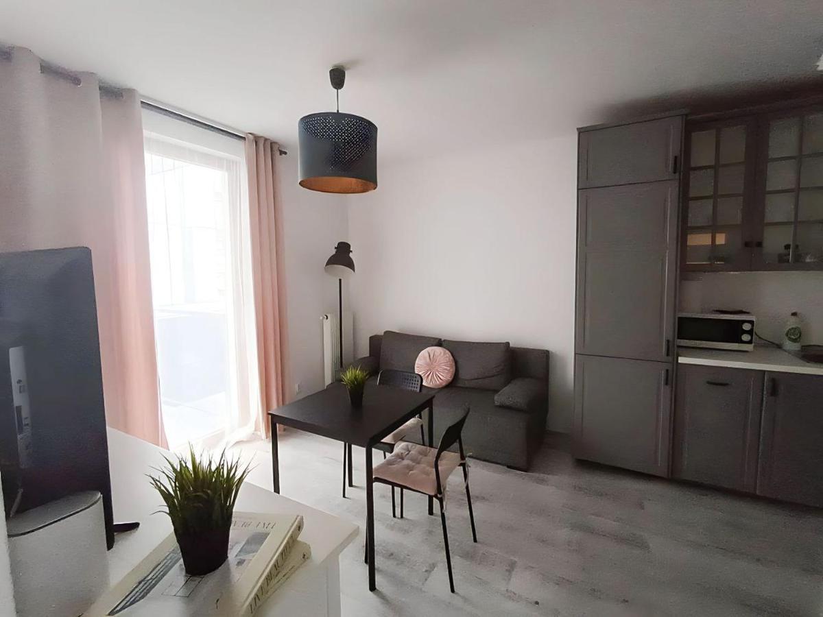 Apartament Niedaleko Centrum Warszawy 华沙 外观 照片